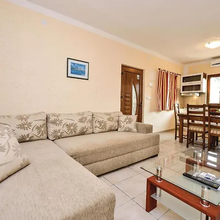 Two-bedroom In Apartment Vir